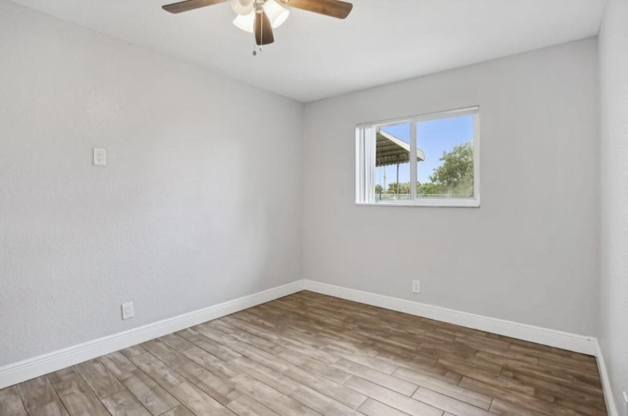 2227 NE 3rd Avenue 1 & 2