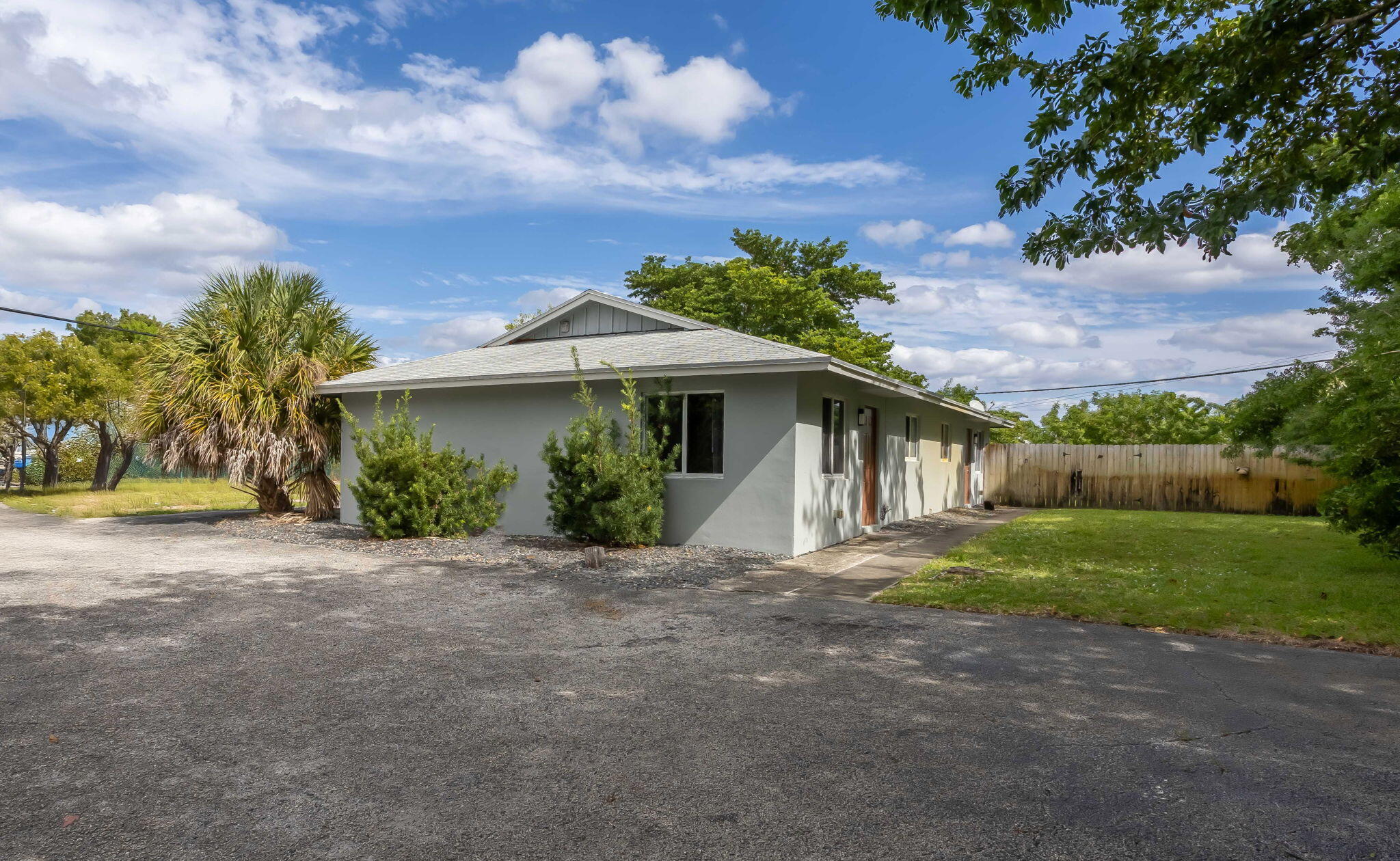 2227 NE 3rd Avenue 1 & 2