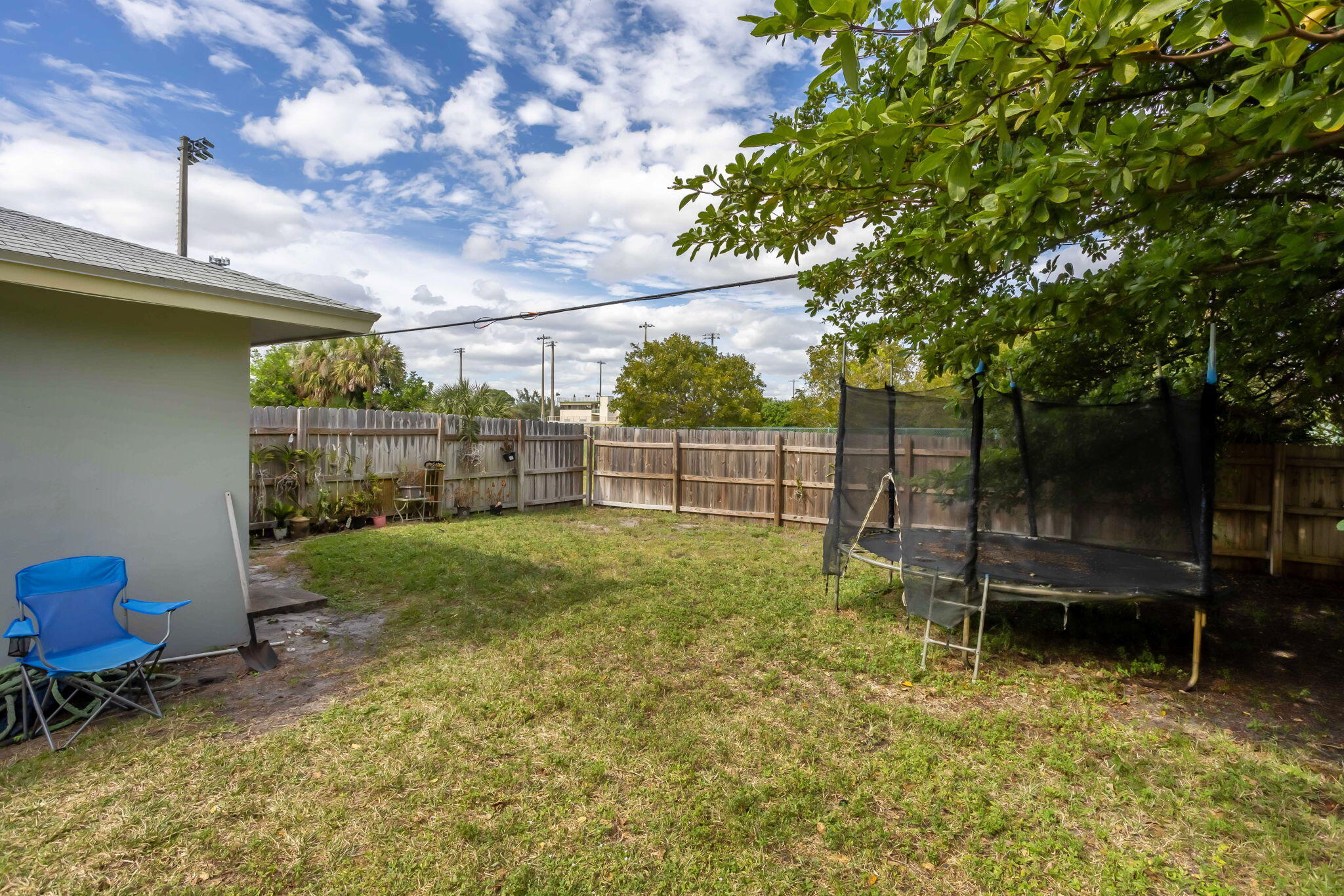 2227 NE 3rd Avenue 1 & 2