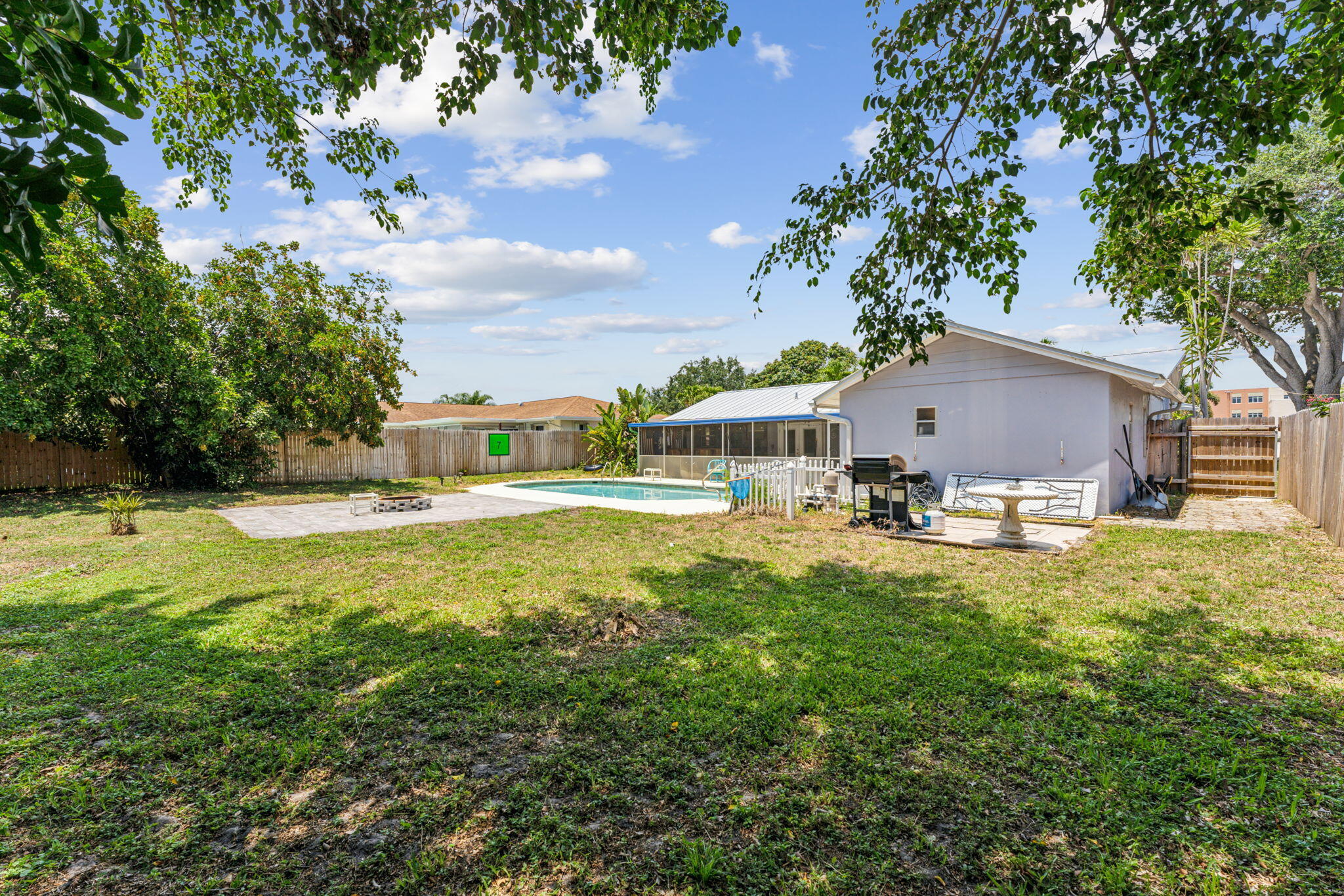 4194 Honeysuckle Avenue