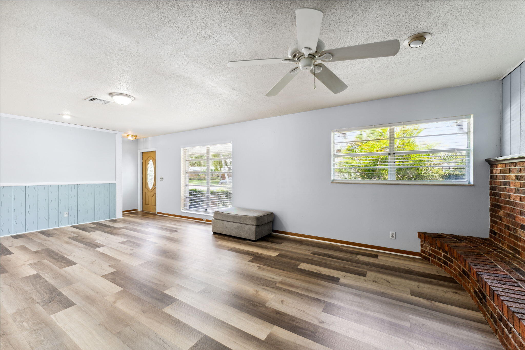 4194 Honeysuckle Avenue