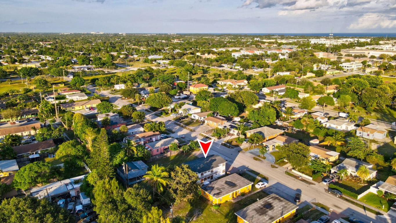 124/122 SW 8th Avenue