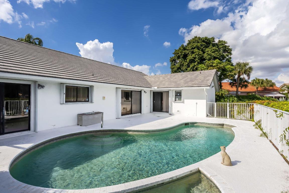 9476 El Clair Ranch Road, Boynton Beach