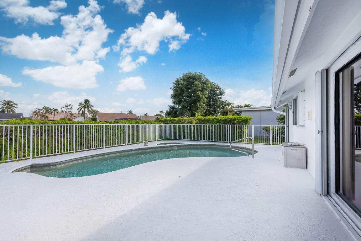 9476 El Clair Ranch Road, Boynton Beach