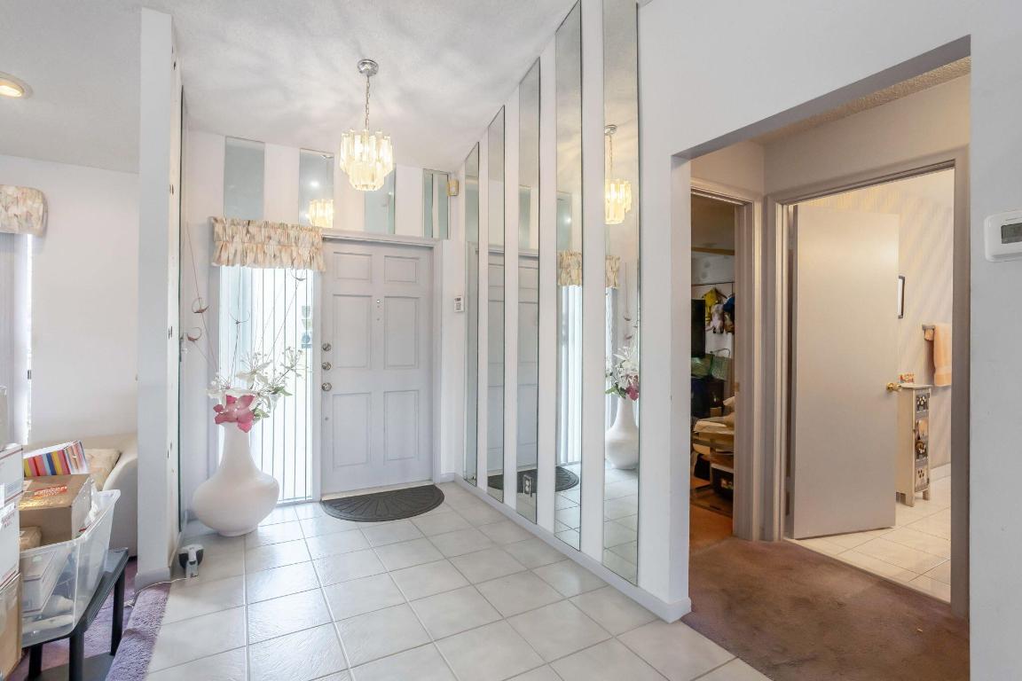 9476 El Clair Ranch Road, Boynton Beach