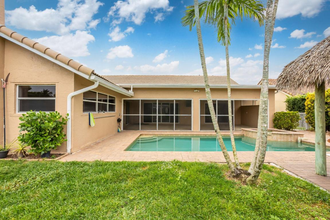 9208 Sun Pointe Drive, Boynton Beach