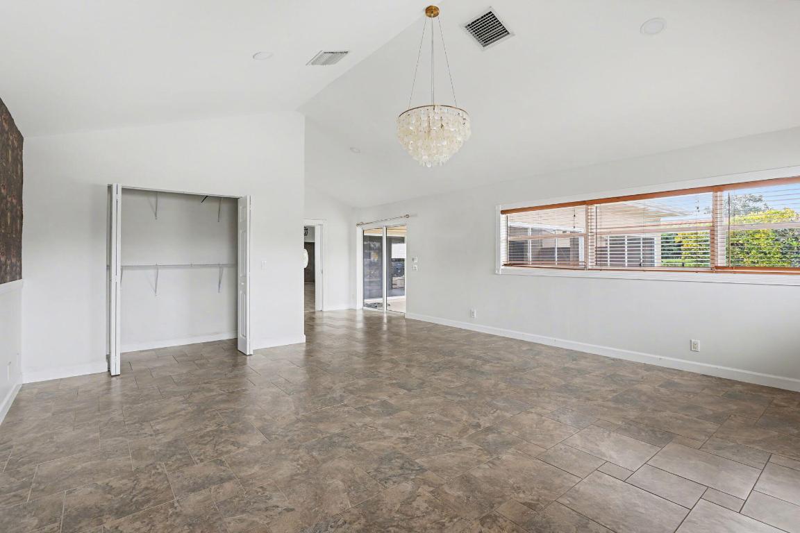 9208 Sun Pointe Drive, Boynton Beach