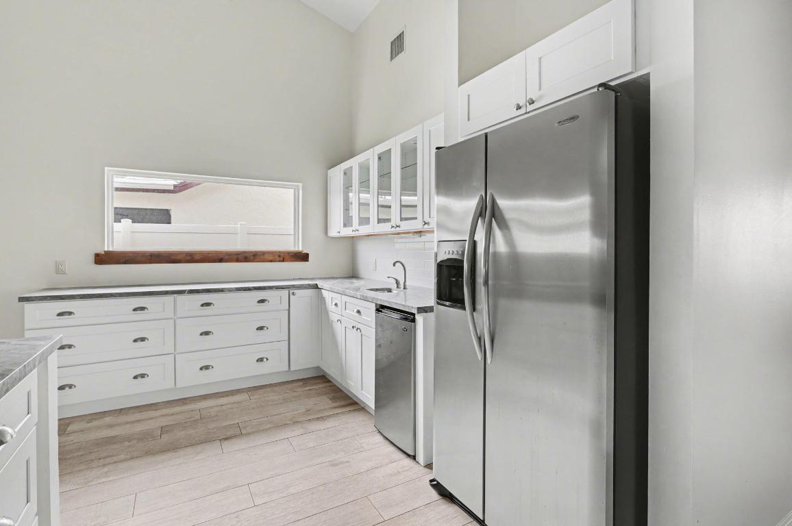 9208 Sun Pointe Drive, Boynton Beach