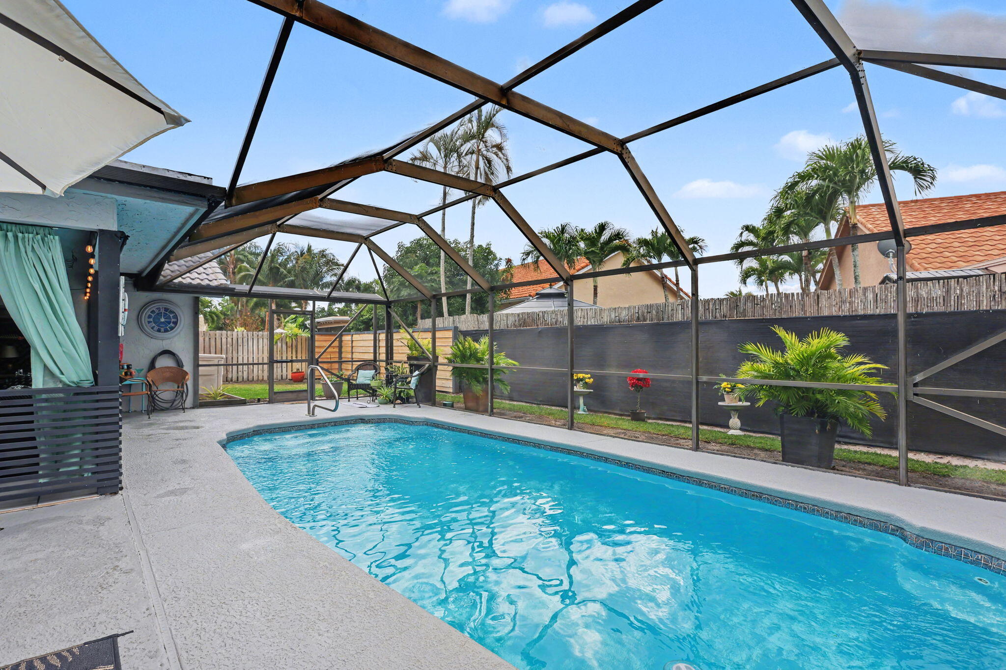 9284 Laurel Green Drive