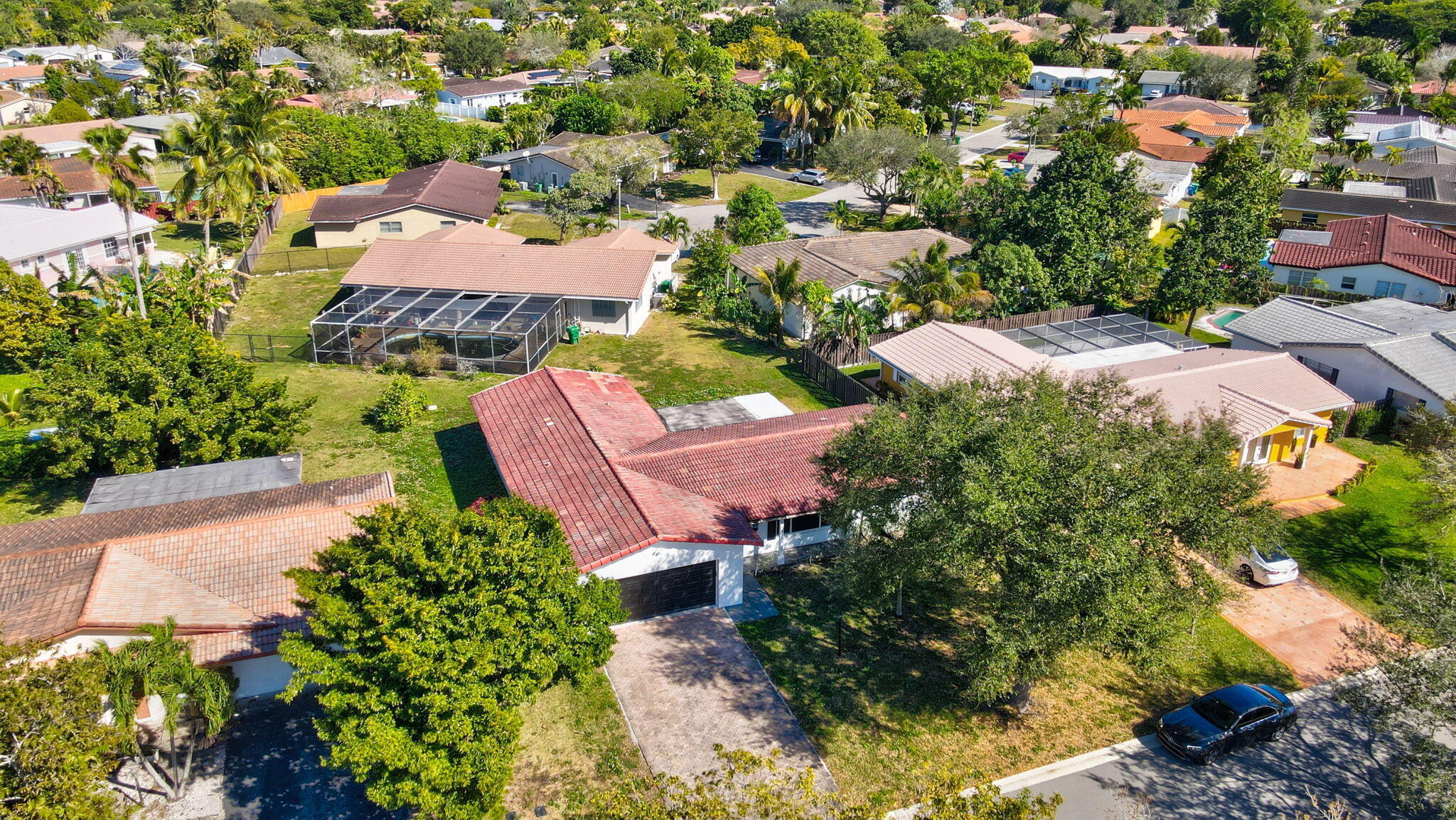 4005 NW 76th Avenue
