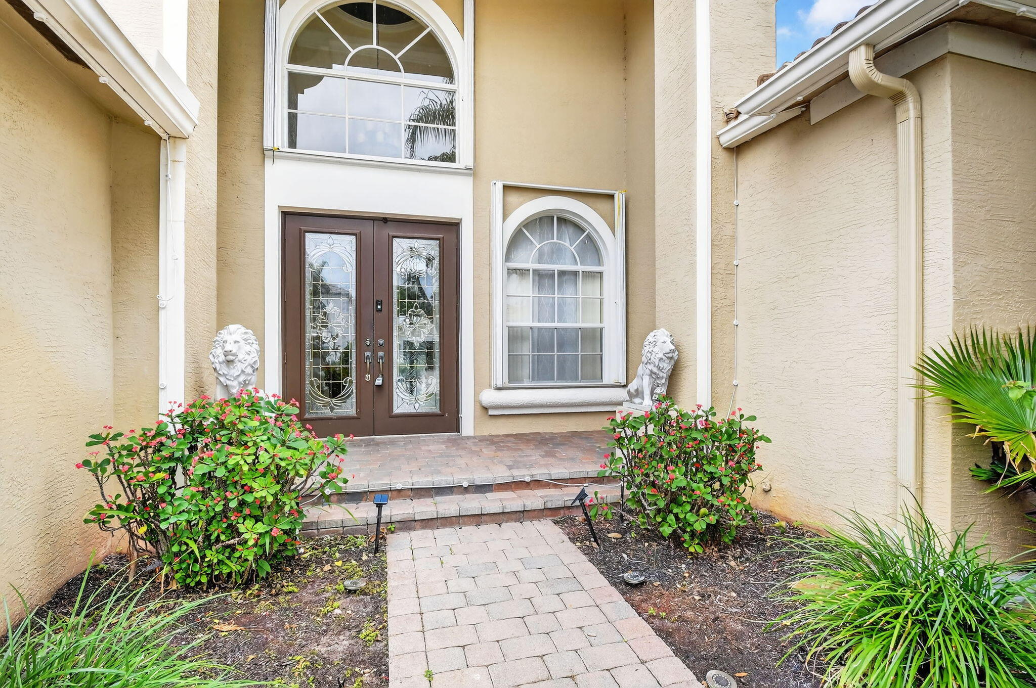 9543 Campi Drive