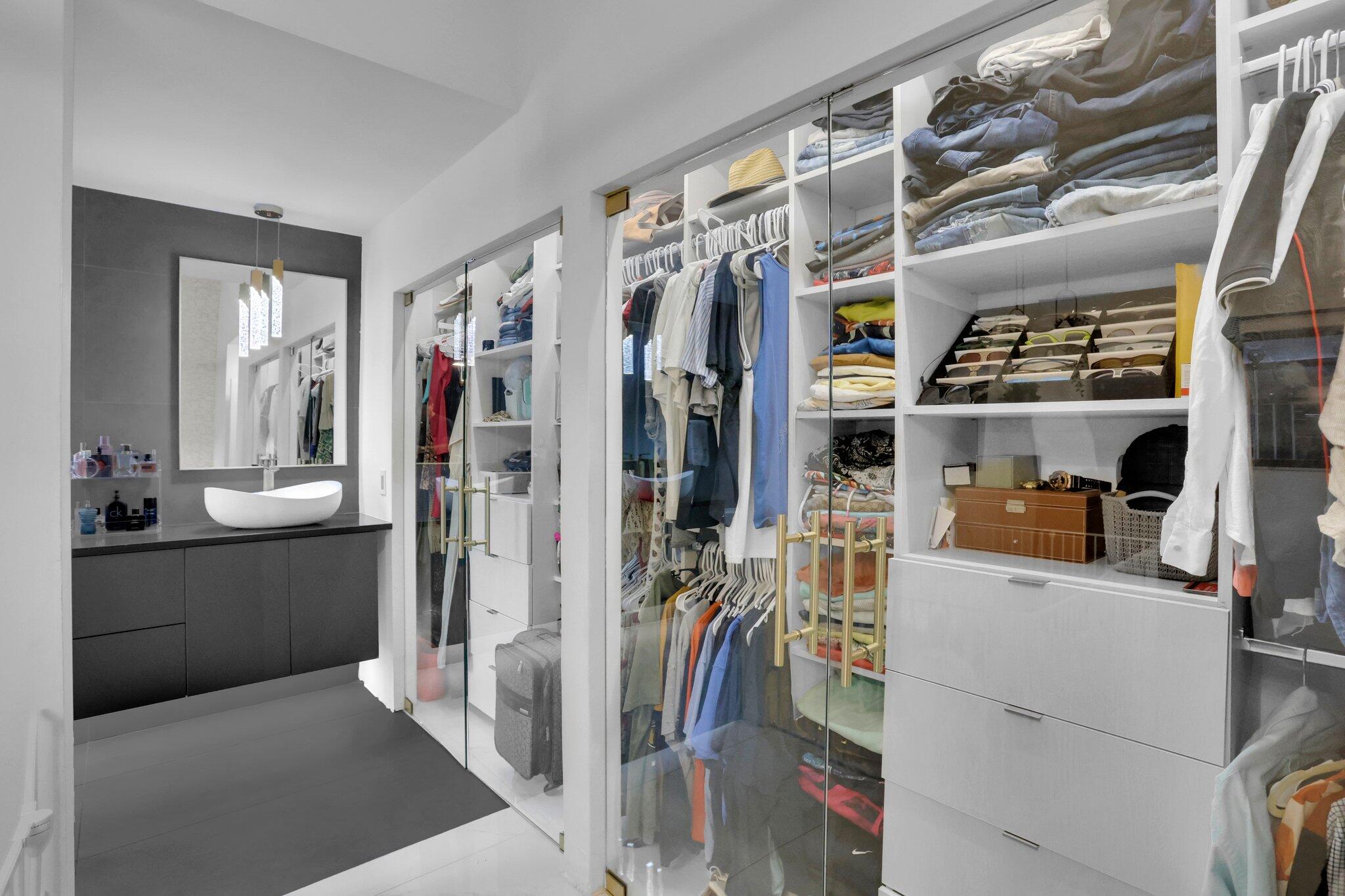 469 NW 38th Avenue