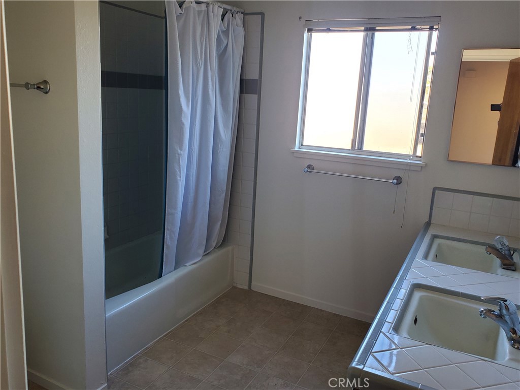 999 Santa Ysabel Avenue