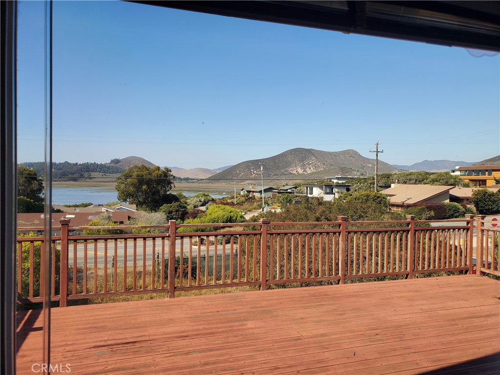 999 Santa Ysabel Avenue