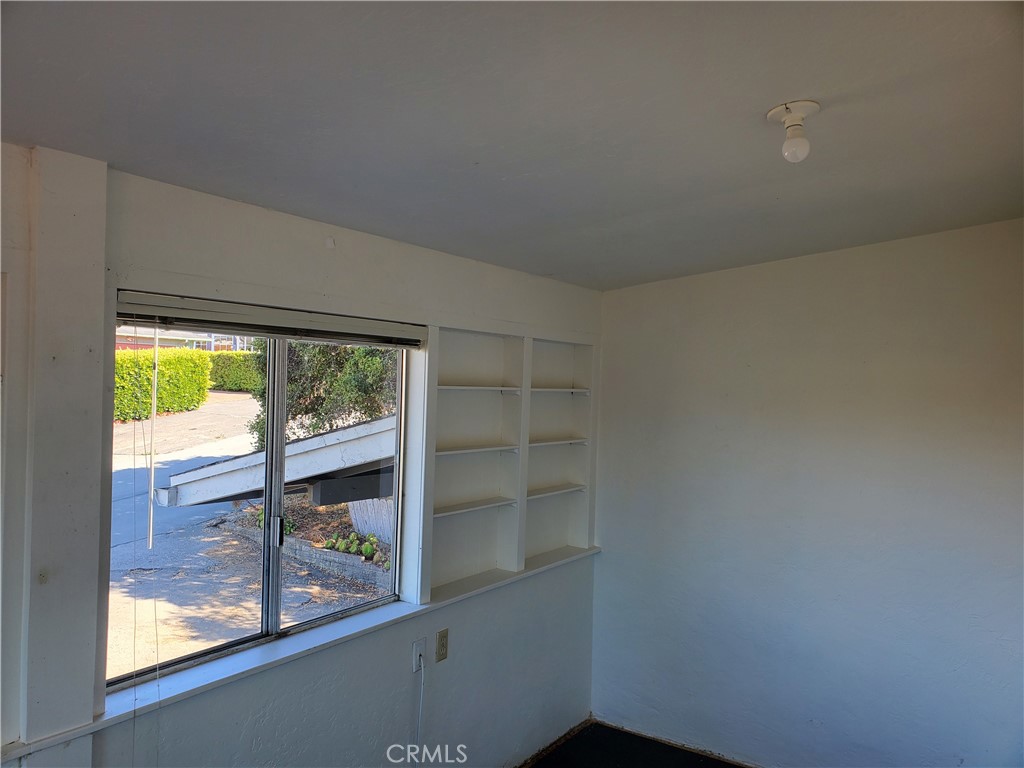 999 Santa Ysabel Avenue