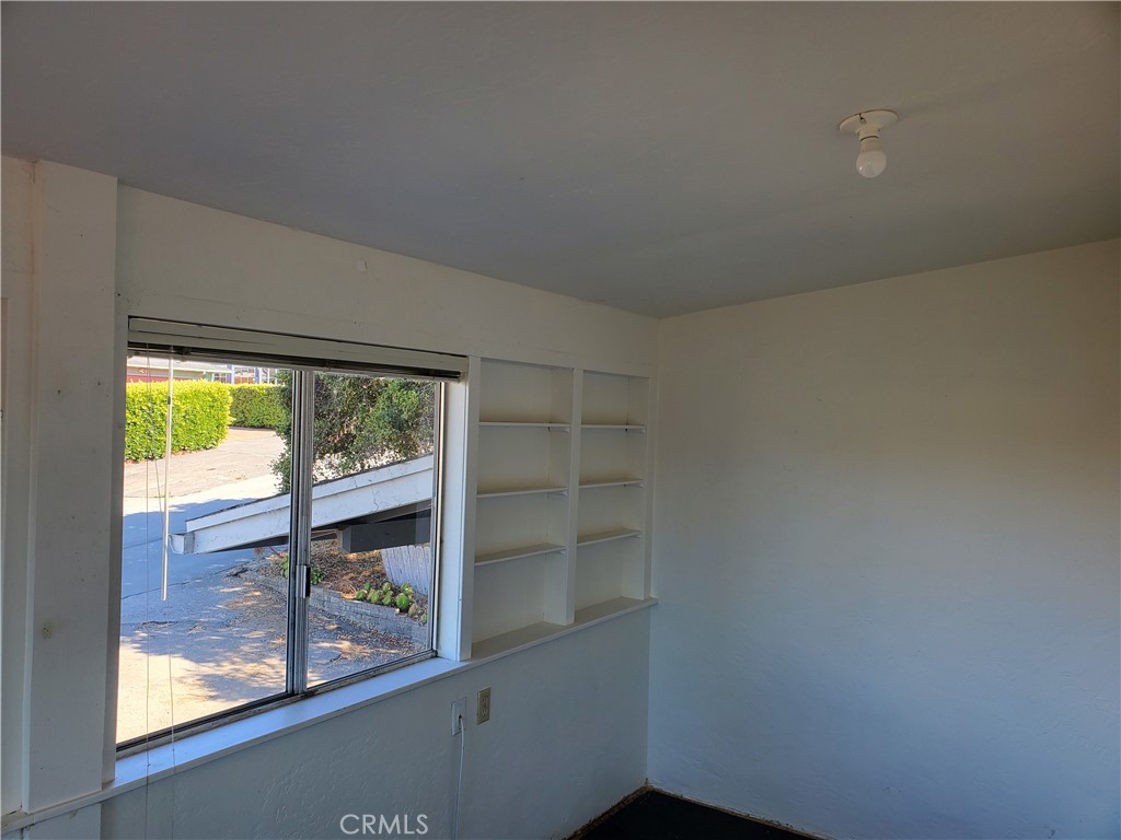 999 Santa Ysabel Avenue