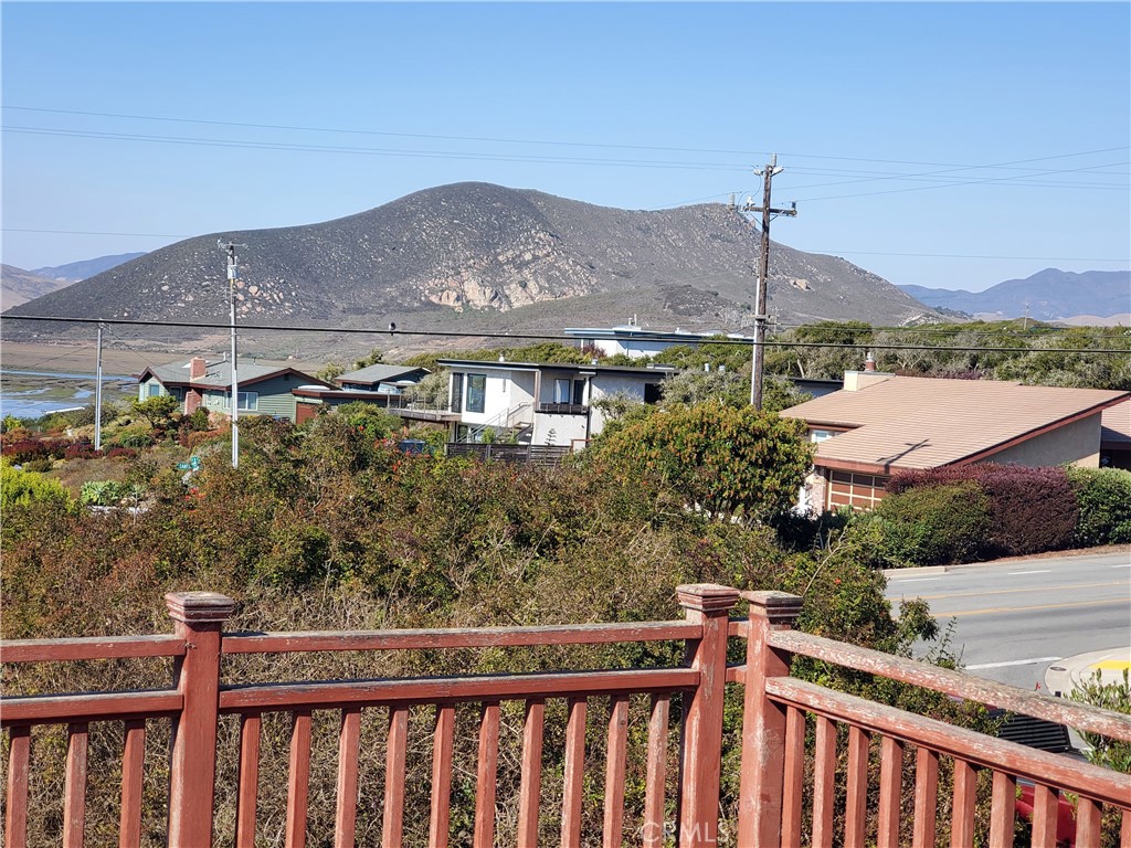 999 Santa Ysabel Avenue