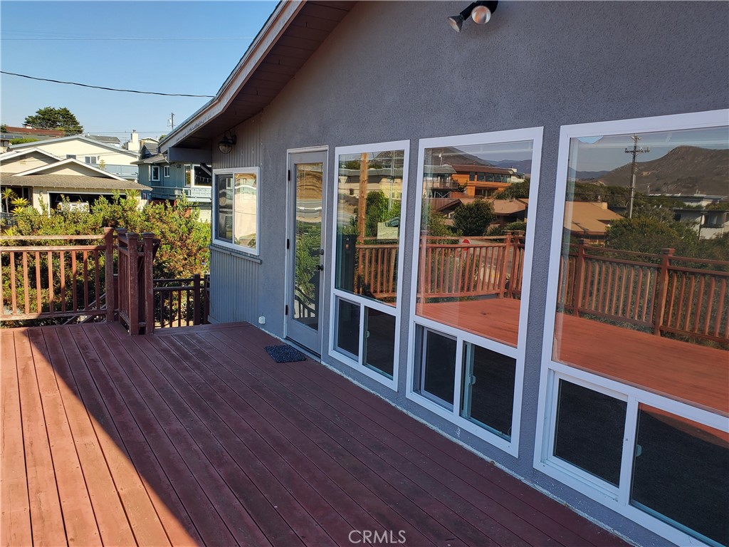 999 Santa Ysabel Avenue