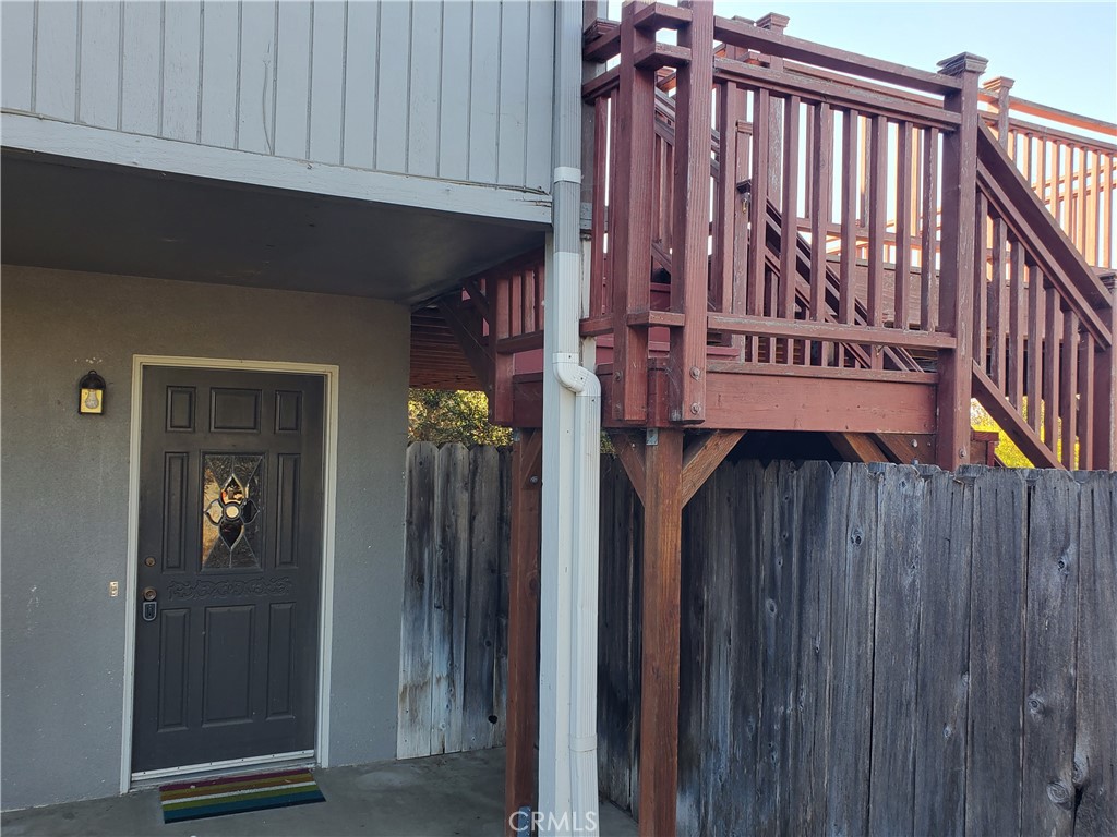 999 Santa Ysabel Avenue