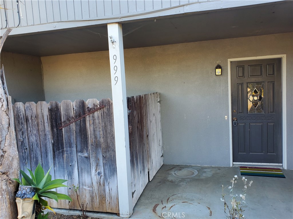 999 Santa Ysabel Avenue