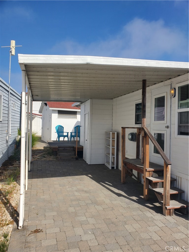 233 Surf Street 3