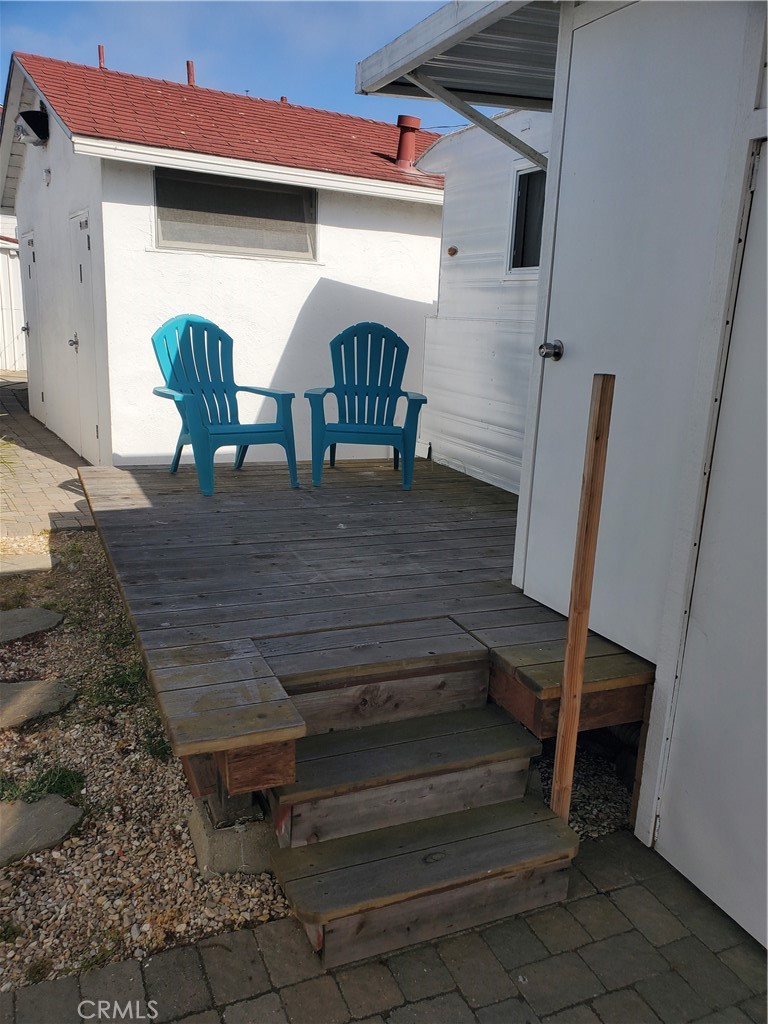 233 Surf Street 3