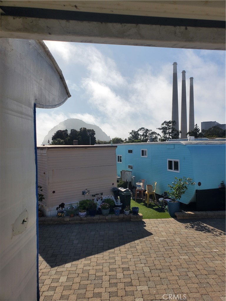 233 Surf Street 3