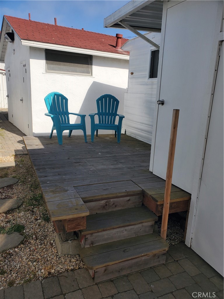 233 Surf Street 3
