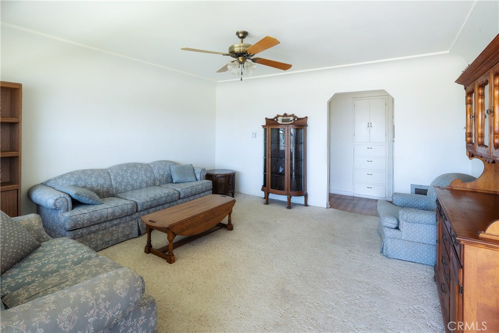 490 Fresno
