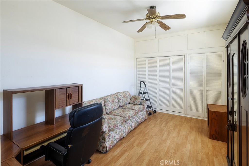 490 Fresno