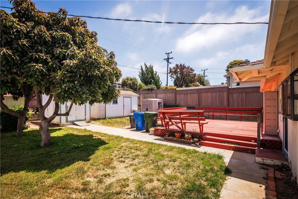 490 Fresno