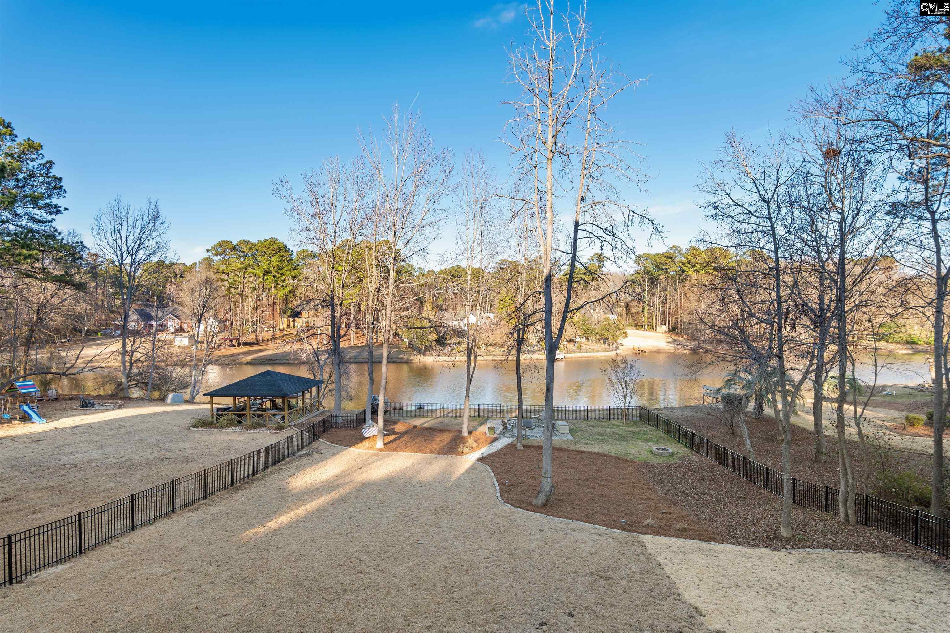 212 Winding Wood Circle