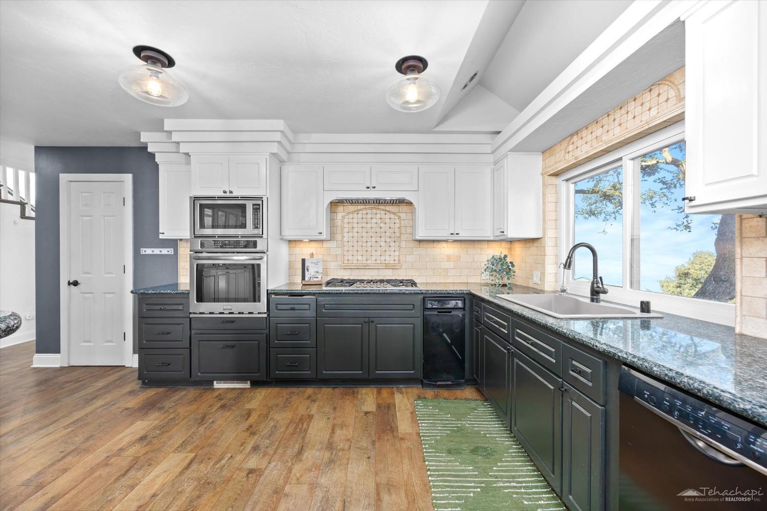 26601 Cabriolet Court