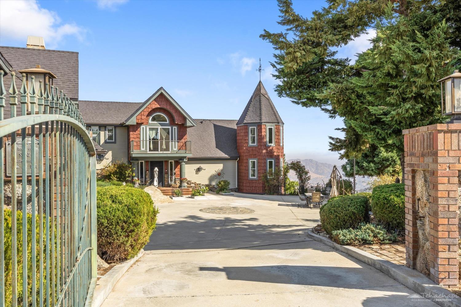 26601 Cabriolet Court
