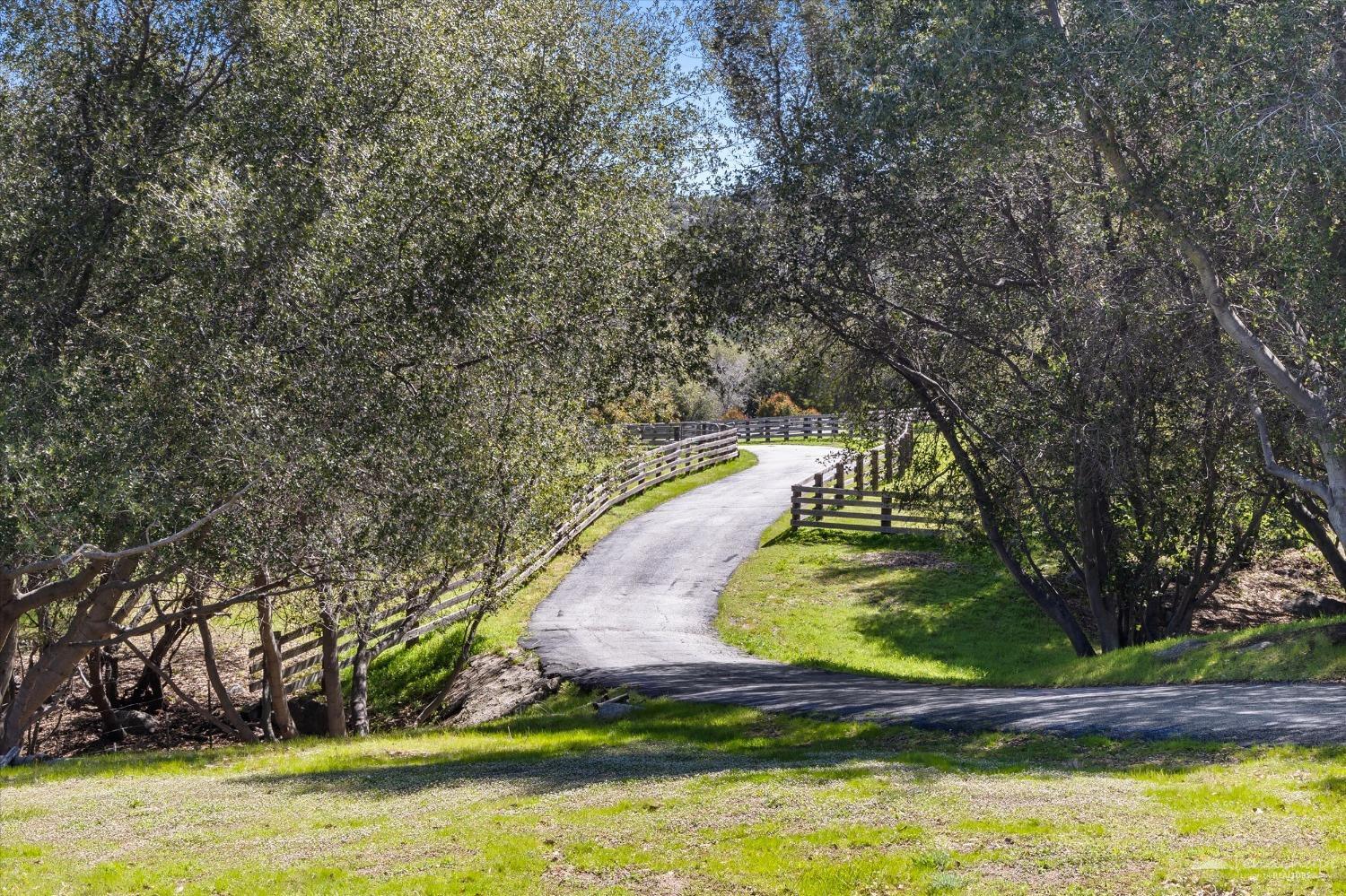 28807 Valley Oak Road