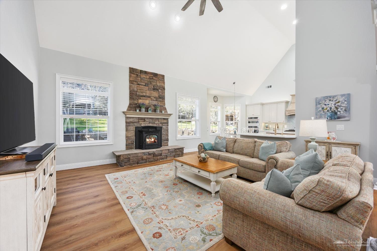 28807 Valley Oak Road
