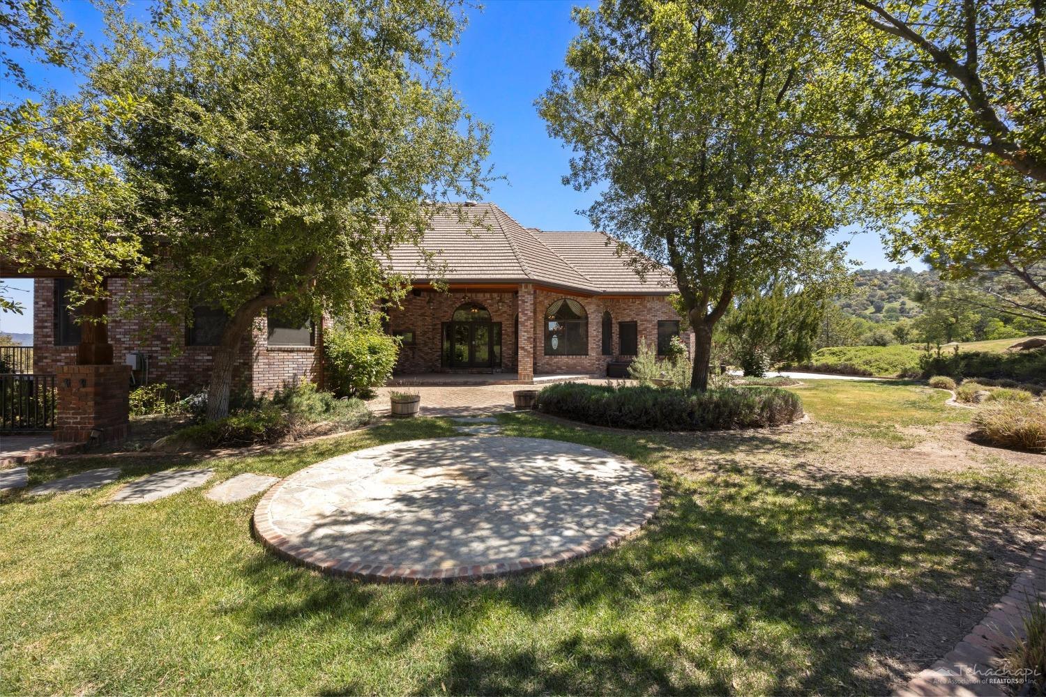 28641 Valley Oak Road