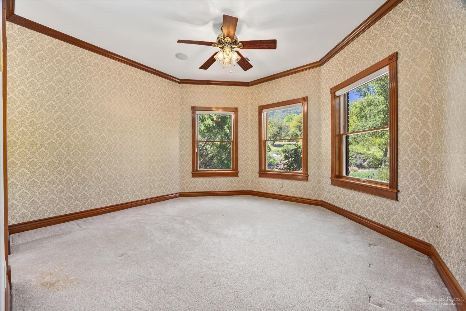28641 Valley Oak Road