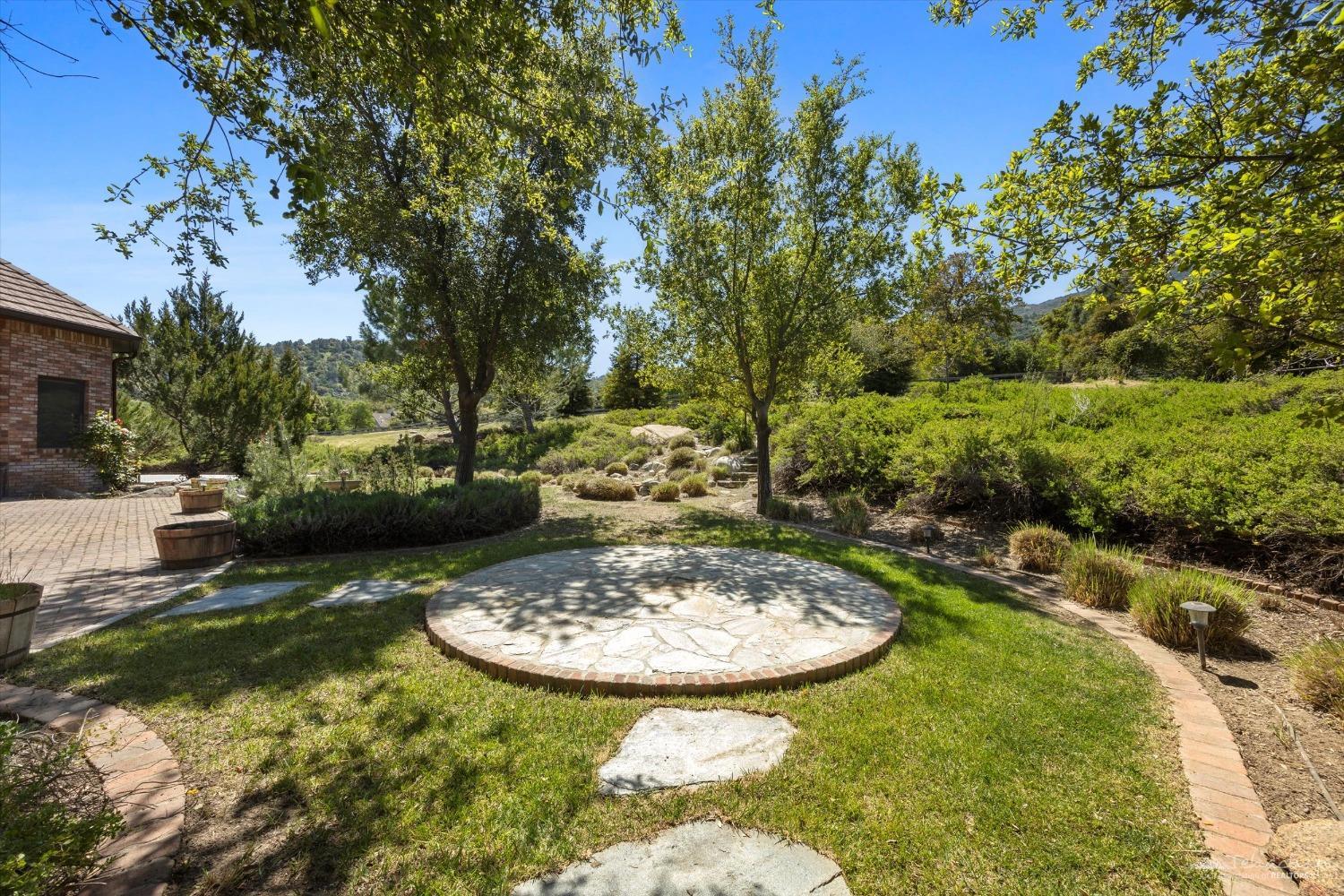 28641 Valley Oak Road