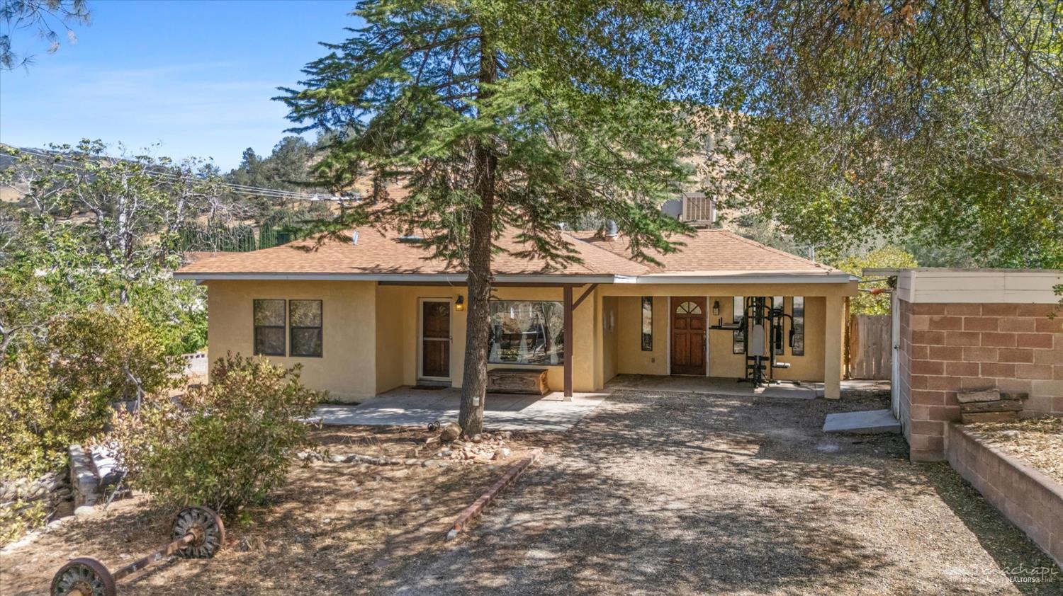 29972 Woodford Tehachapi Road