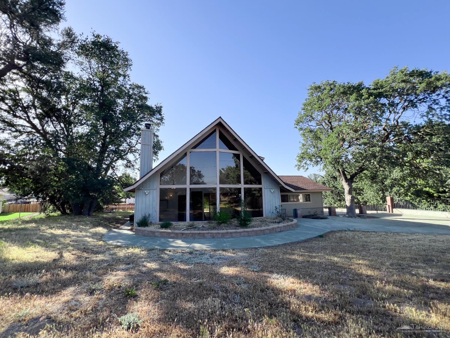 22711 Jerry Drive