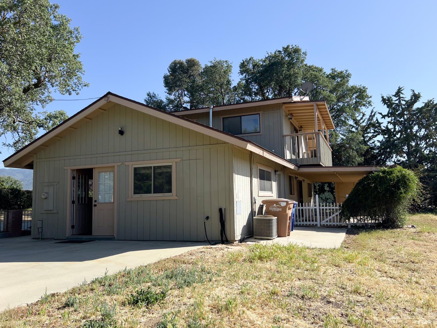 22711 Jerry Drive