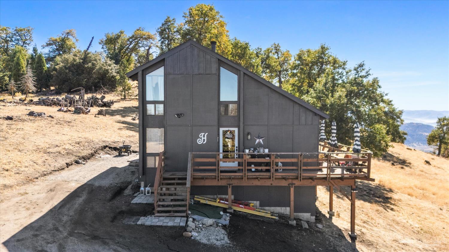 27021 Deertrail Drive