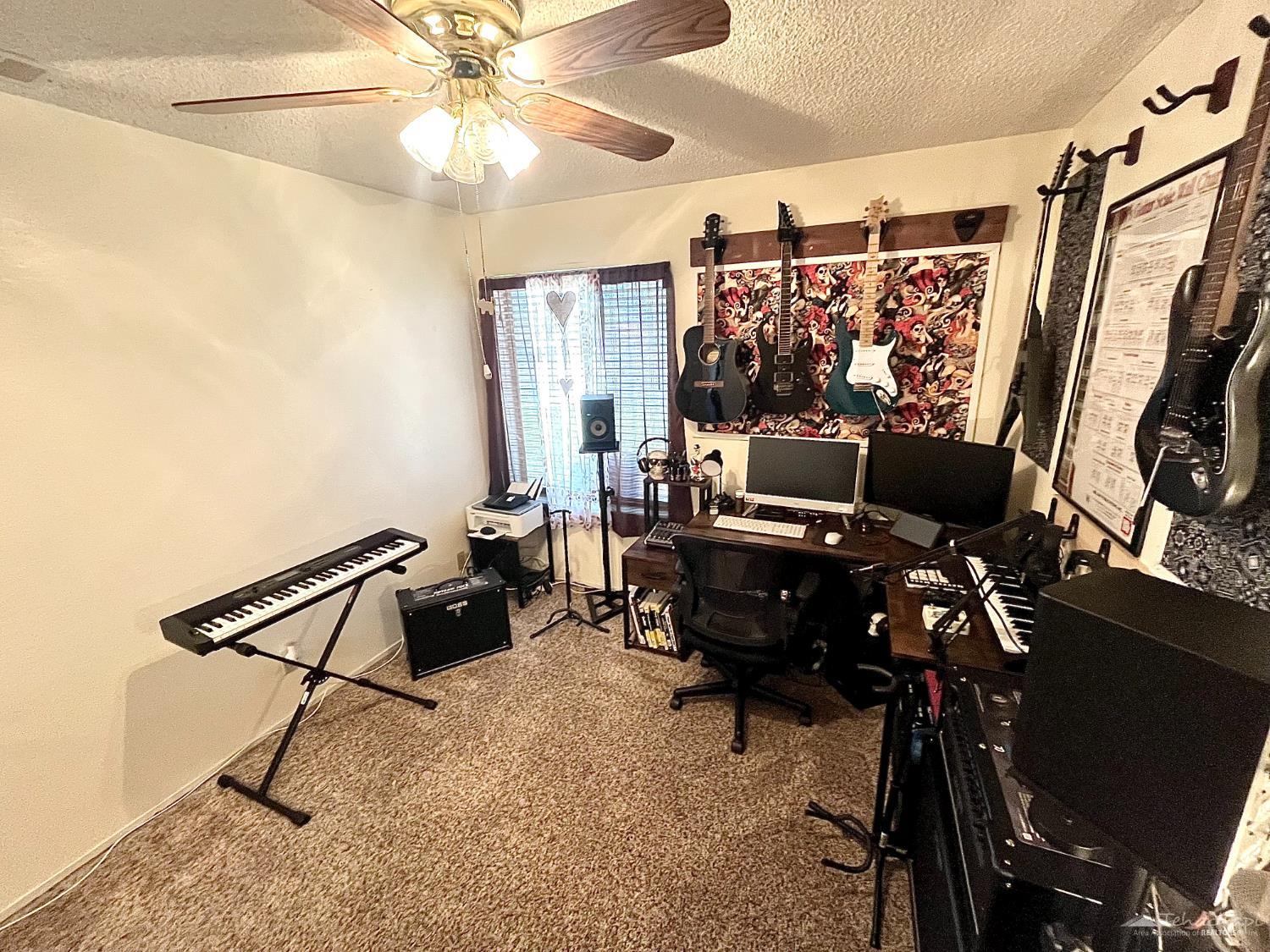 712 Silver Oak Drive
