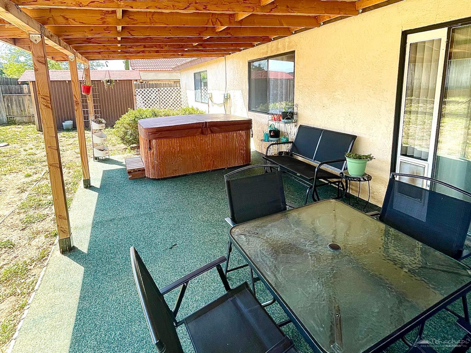 712 Silver Oak Drive