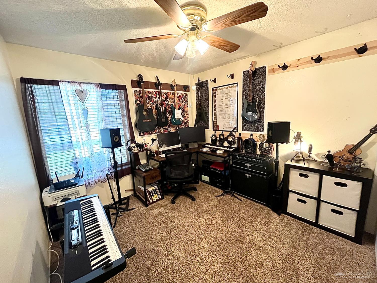 712 Silver Oak Drive