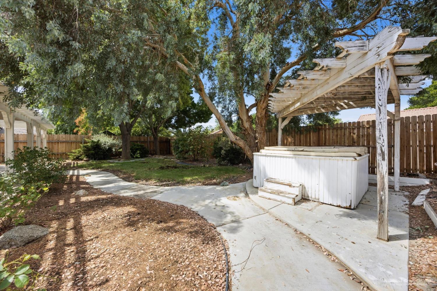 43467 Fleetwood Drive