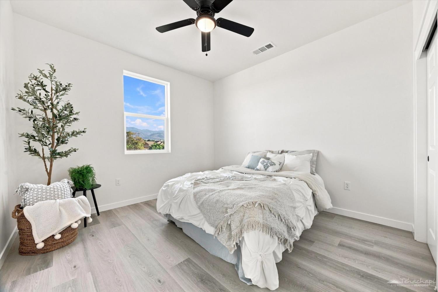 19936 Mesa Drive