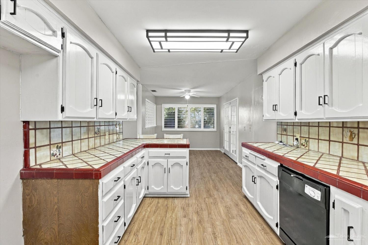 23492 Cummings Valley Road