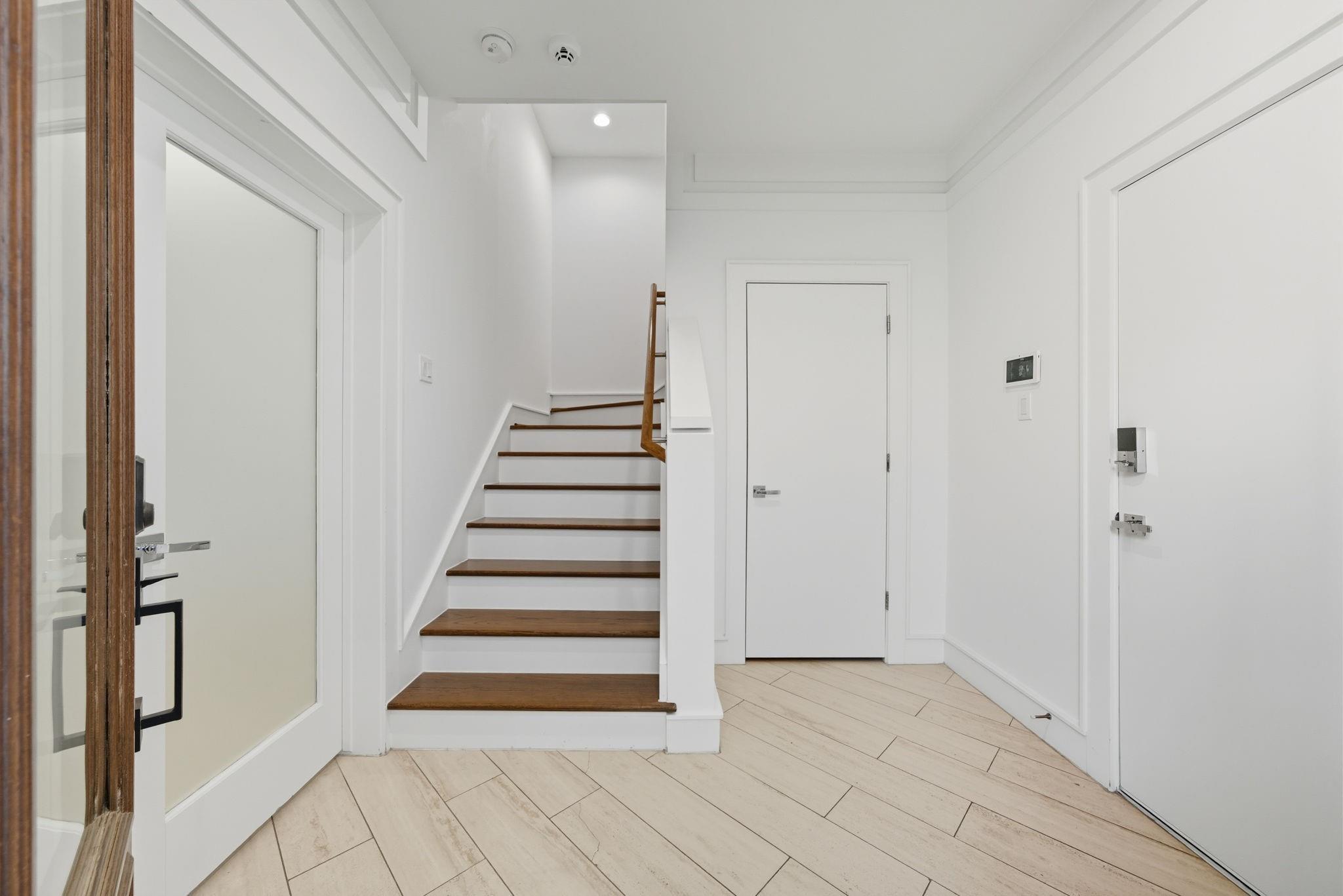 407 W Polk Street